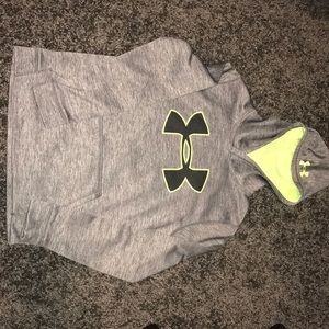 Boys Under Armour hoodie. Size youth large